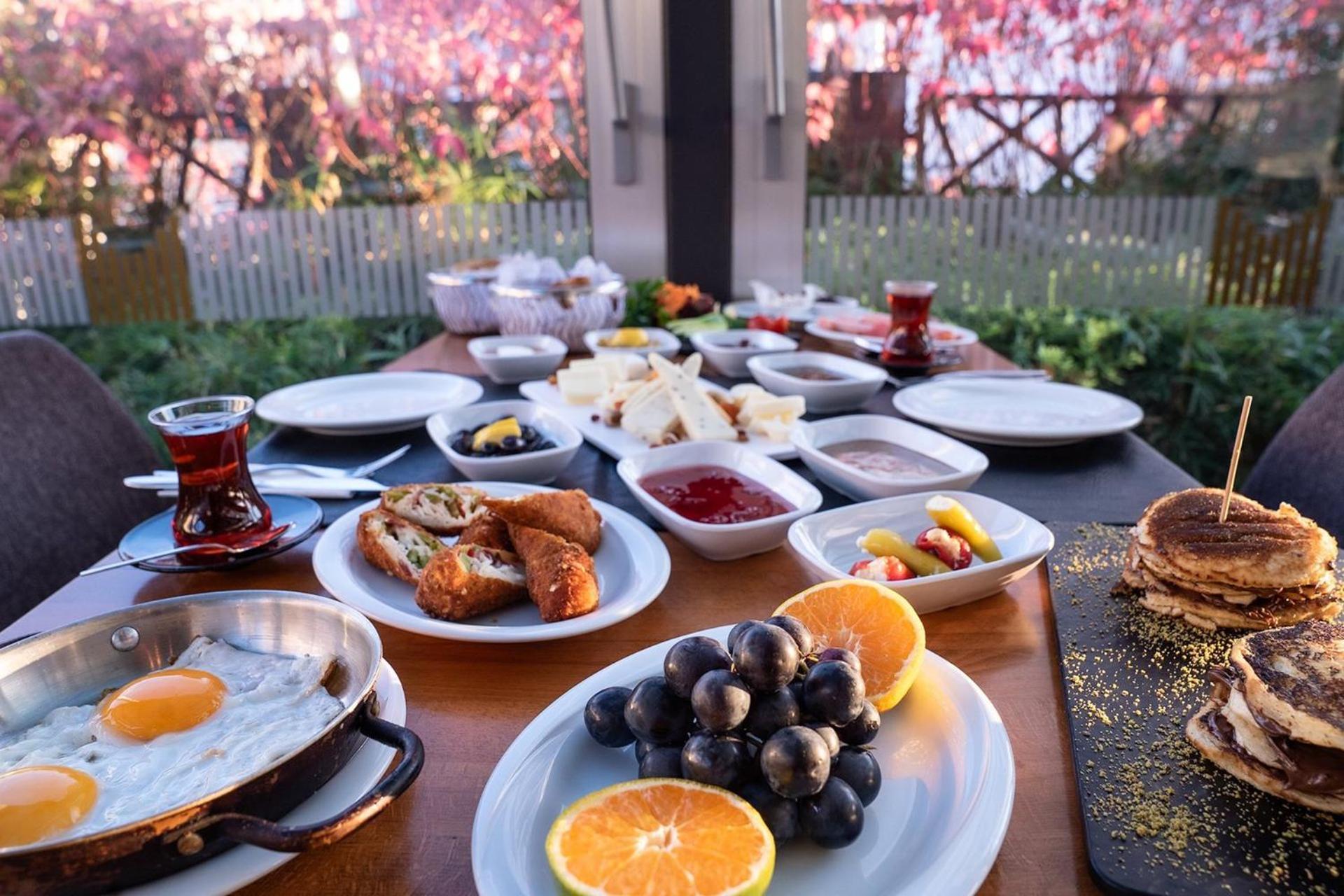 Sam Royal Hotel Eskişehir Esterno foto