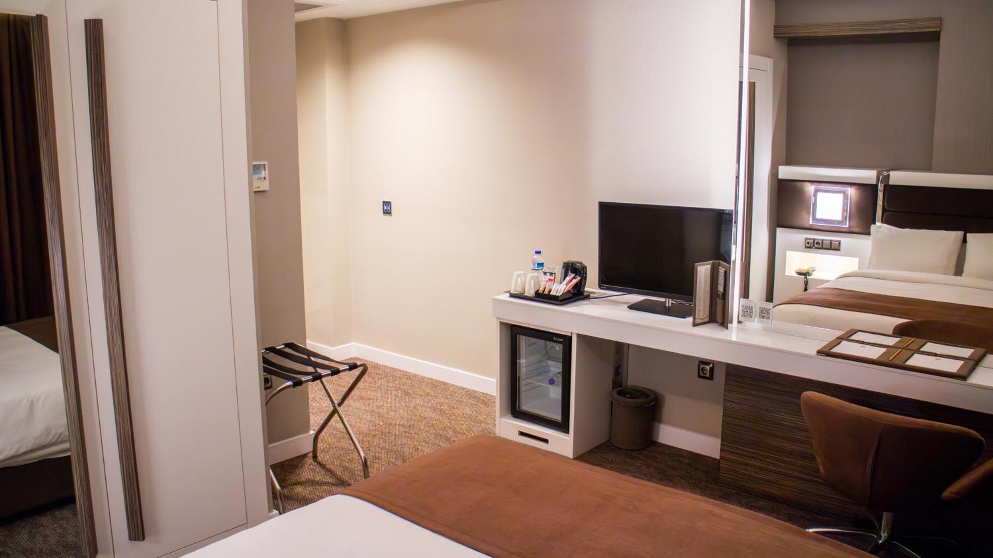 Sam Royal Hotel Eskişehir Esterno foto